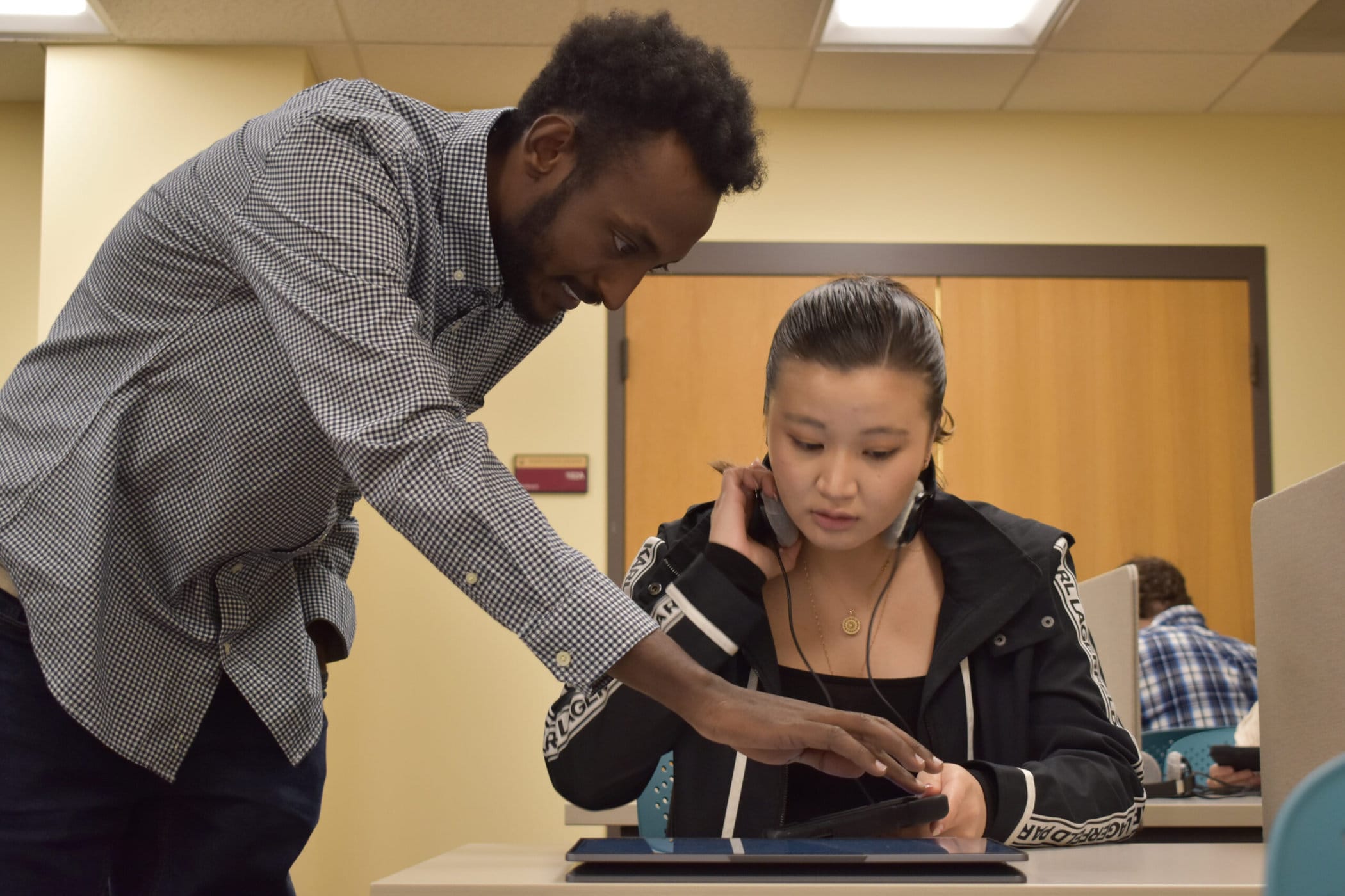 Students Receive Real-World Research Opportunities at CiBiC 