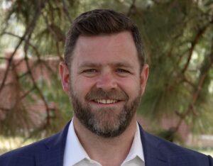Taylor Fenn headshot