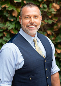 Stephen Adelé