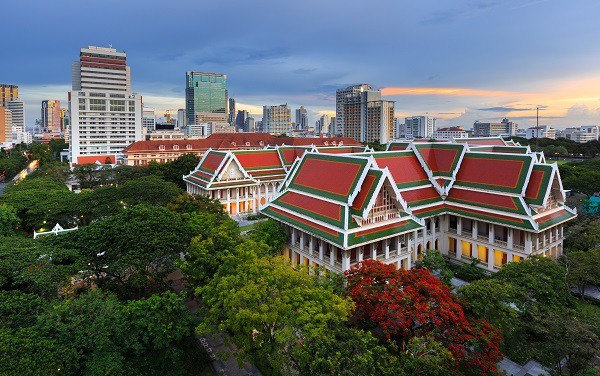 BIA Professor reflects on his two Fulbright Scholar experiences