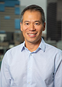 Binh Diep headshot