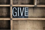 Alumni-Top-4-Reasons-You-Should-Donate-to-Your-Alma-Mater_2